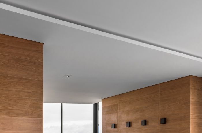 Piscina interna aquecida