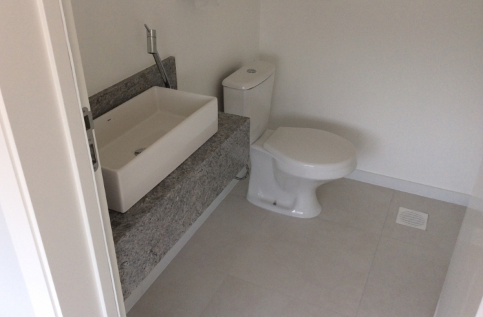 Banheiro Accord Center